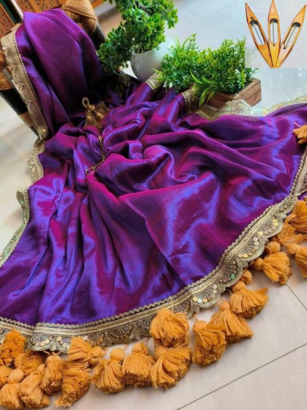 ELEGANT SAREE CREAFTED FROM RAGA TISSUE