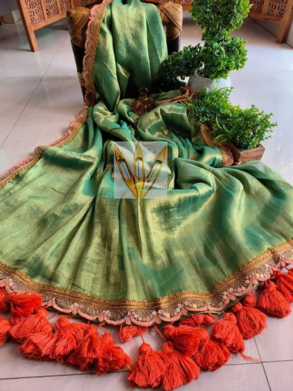 ELEGANT SAREE CREAFTED FROM RAGA TISSUE - Image 6