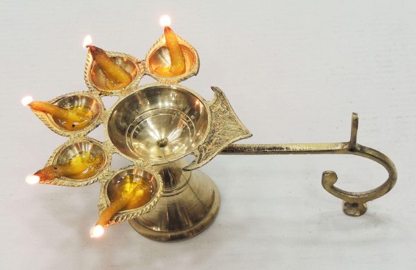 Brass Table Decor Oil Lamp Deepak 5 Wicks (FMAS317 D)