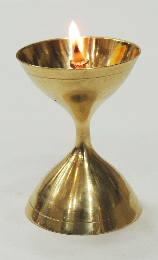 Brass Table Decor Oil Lamp Deepak (ZMAS193 H)